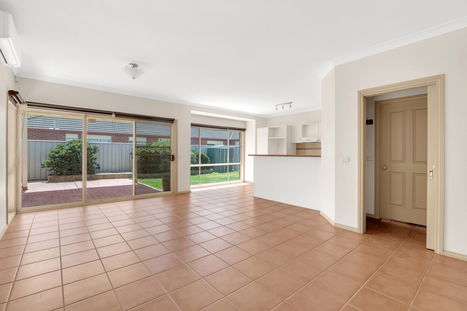 4 Waterdale Rise, Craigieburn, VIC 3064, Craigieburn - Thumbnail 7