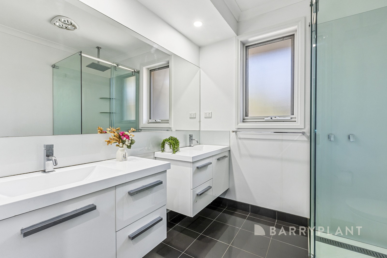 4 Whites Lane, Glen Waverley, VIC 3150, Glen Waverley - Thumbnail 7