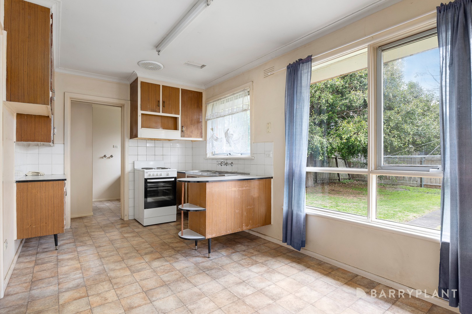 4 Willow Avenue, Cheltenham, VIC 3192, Cheltenham - Thumbnail 4