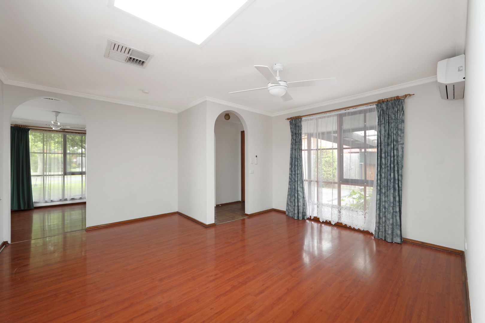 4 Winneke  Court, Lysterfield, VIC 3156, Lysterfield - Thumbnail 2
