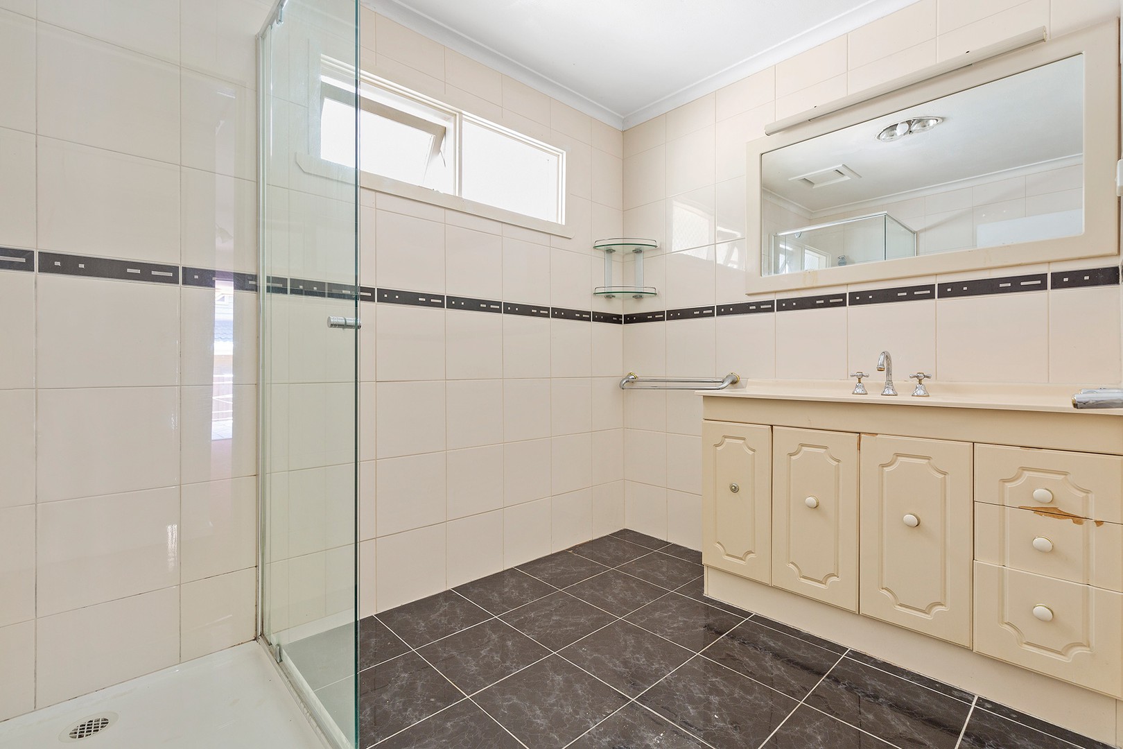 4 Winton Avenue, Frankston, VIC 3199, Frankston - Thumbnail 5