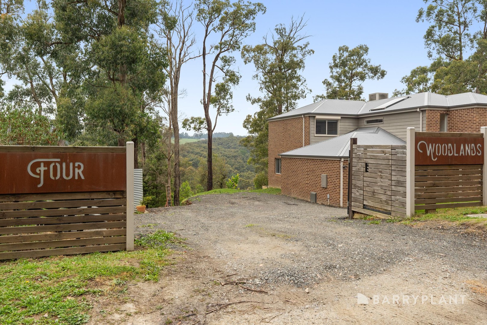 4 Woodlands Avenue, Cockatoo, VIC 3781, Cockatoo - Thumbnail 3