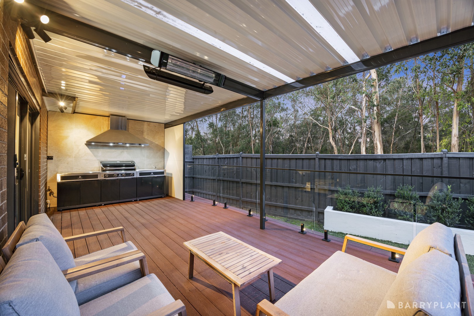 4 Woodview Court, Croydon North, VIC 3136 - Thumbnail 2 - 07/05/2025