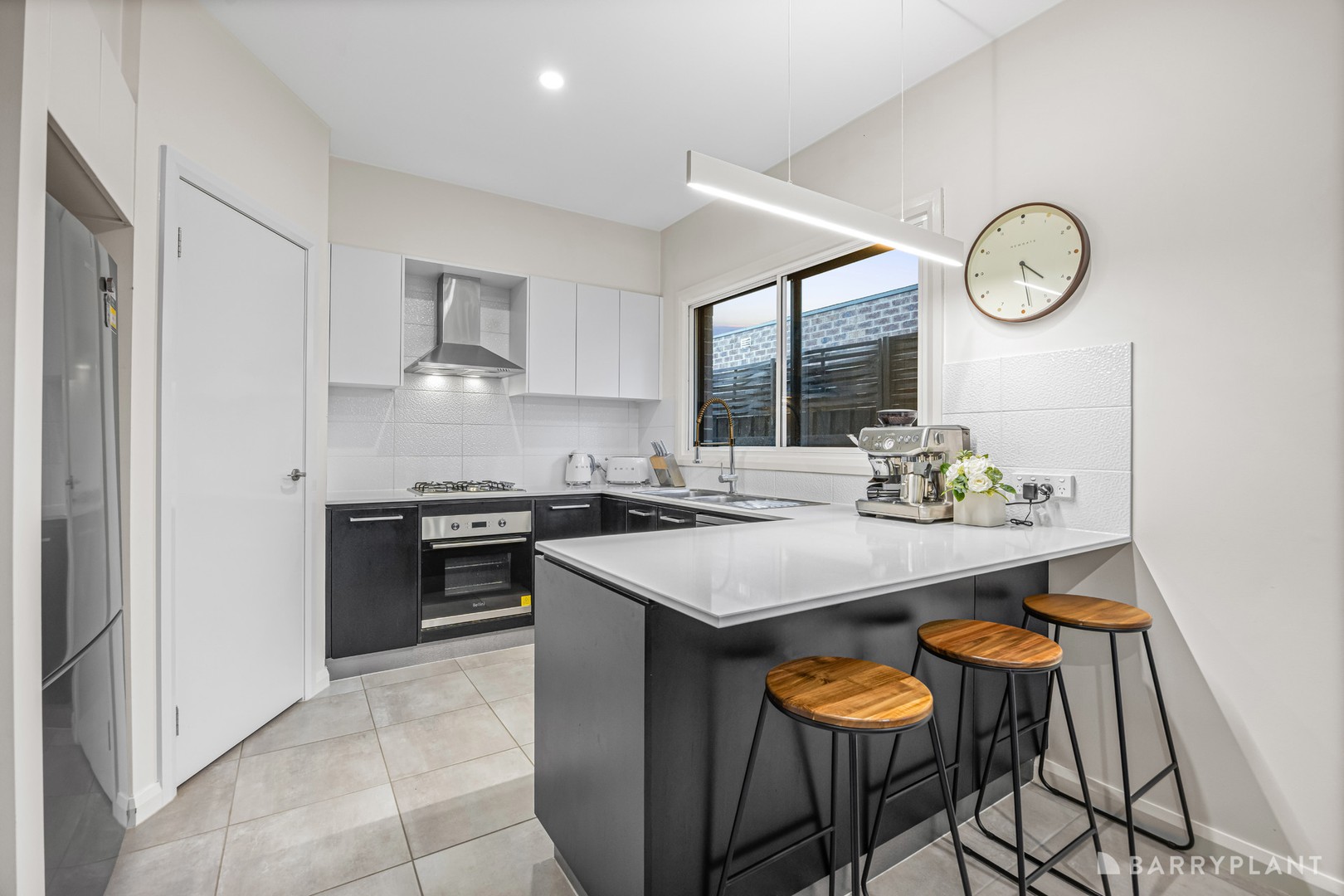 4 Woodview Court, Croydon North, VIC 3136, Croydon North - Thumbnail 3