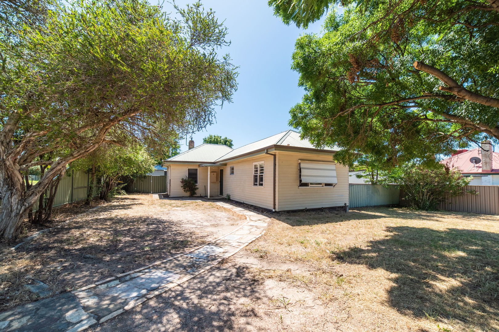 4 Woolcock Avenue, Kangaroo Flat, VIC 3555, Kangaroo Flat - Thumbnail 2