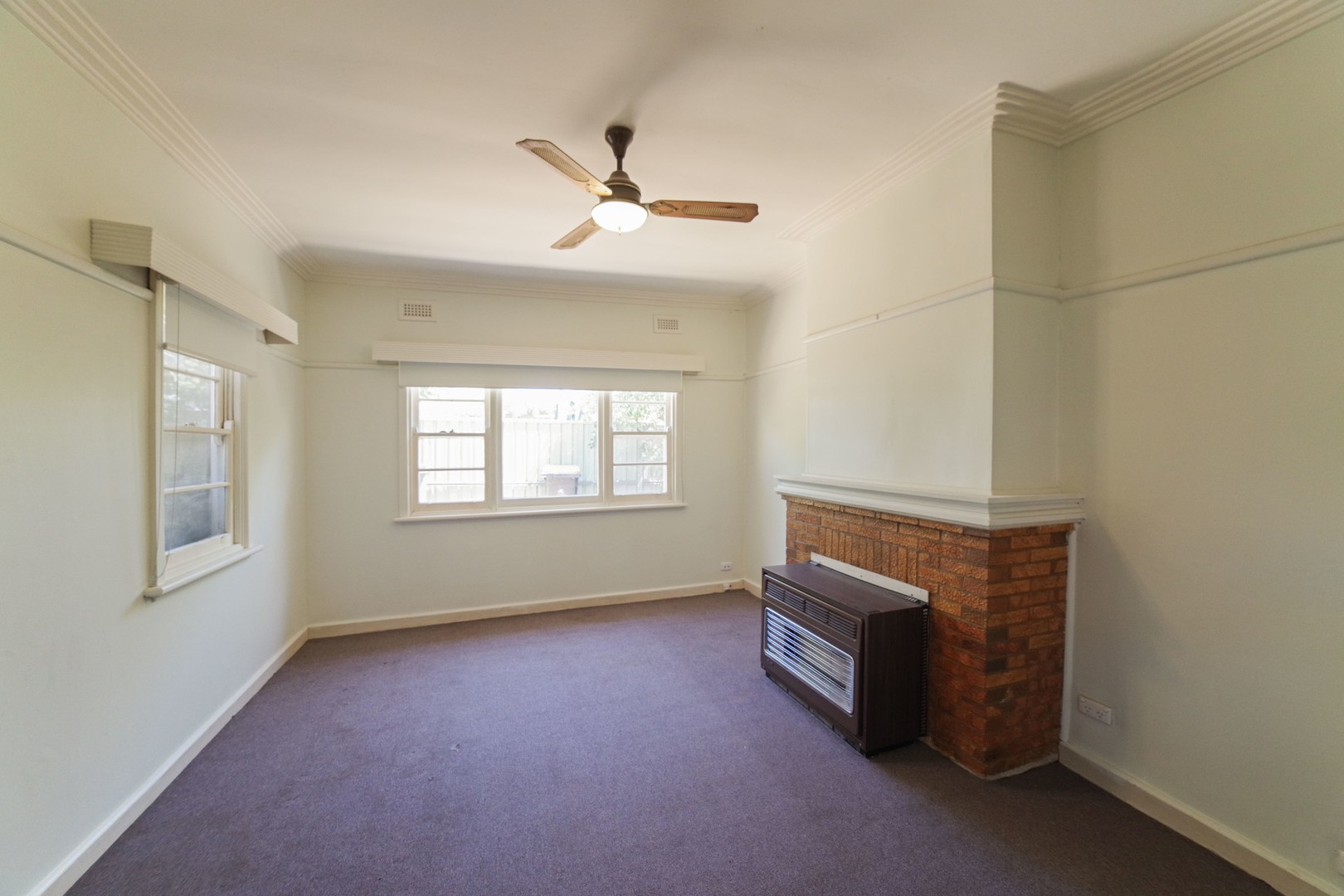 4 Woolcock Avenue, Kangaroo Flat, VIC 3555, Kangaroo Flat - Thumbnail 7