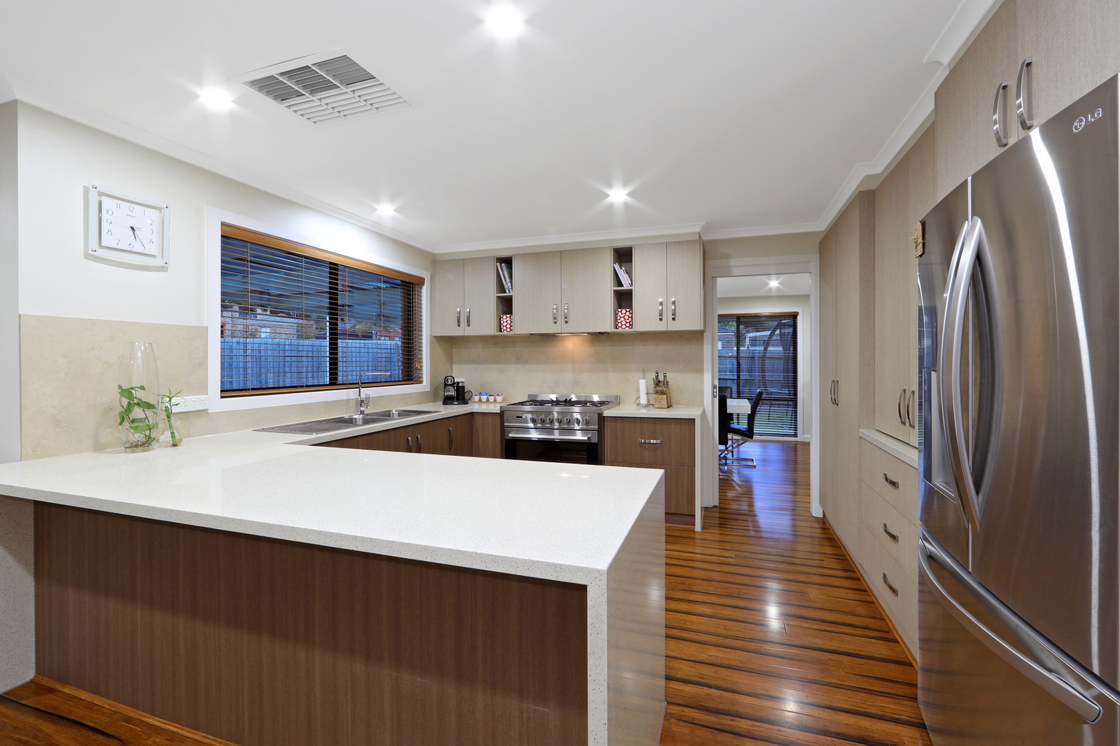 4 Wyndham Place, Rowville, VIC 3178, Rowville - Thumbnail 2