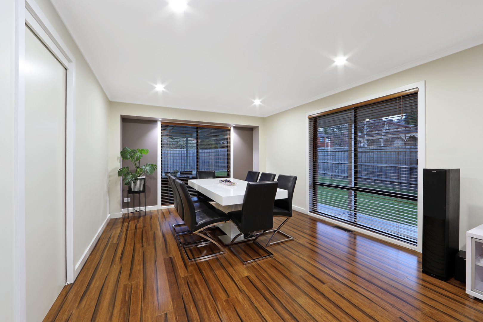 4 Wyndham Place, Rowville, VIC 3178, Rowville - Thumbnail 5