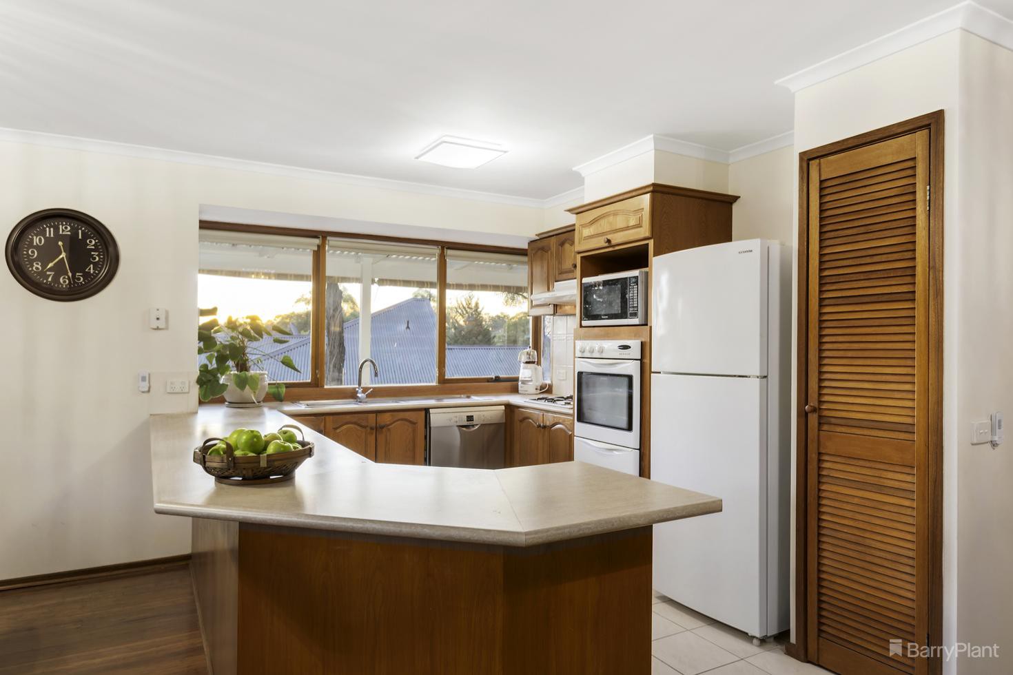 4 Wynvale Court, Eltham, VIC 3095, Eltham - Thumbnail 4