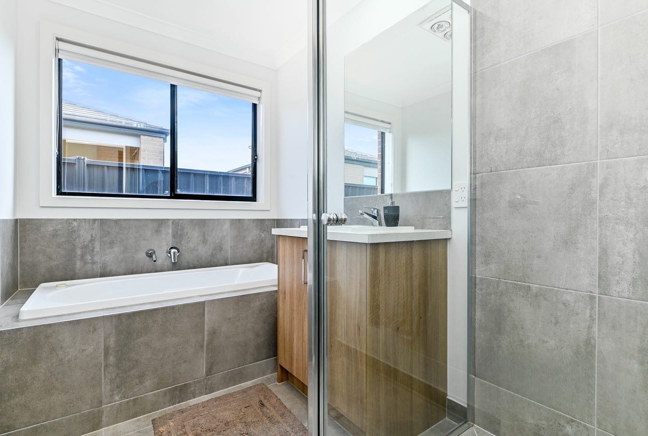 4 Yarrow Street, Cobblebank, VIC 3338, Cobblebank - Thumbnail 6