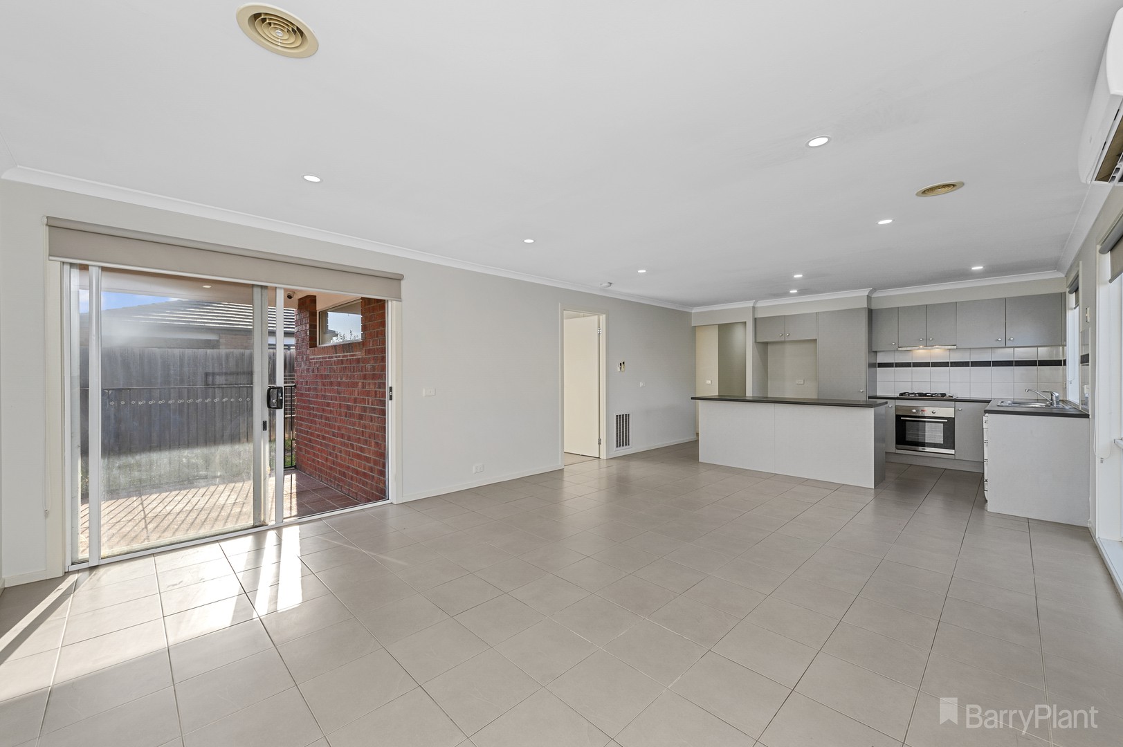 4 Zoe  Place, Truganina, VIC 3029, Truganina - Thumbnail 2