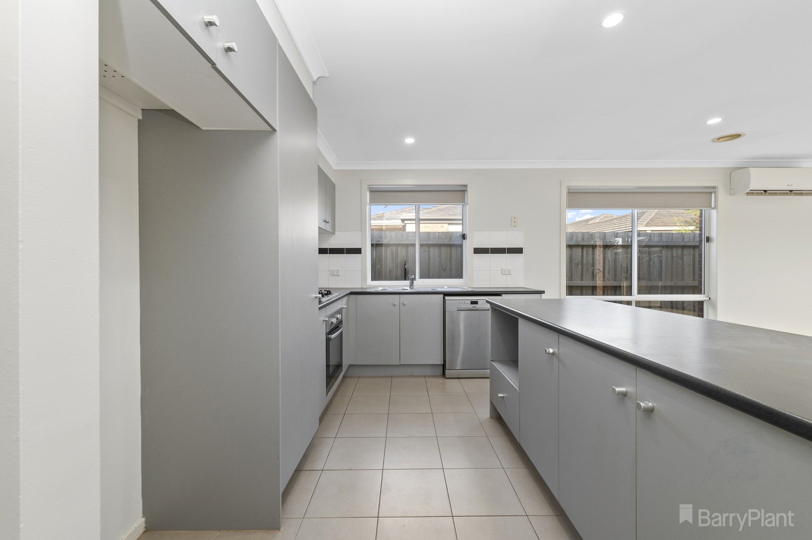 4 Zoe  Place, Truganina, VIC 3029, Truganina - Thumbnail 4