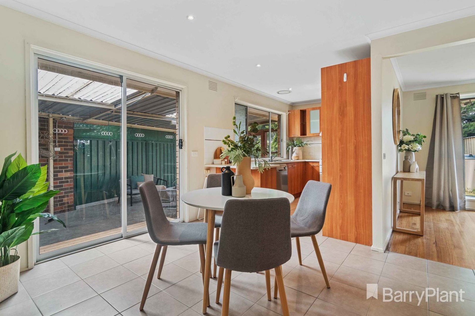 40 Aldergate Crescent, Kings Park, VIC 3021, Kings Park - Thumbnail 2