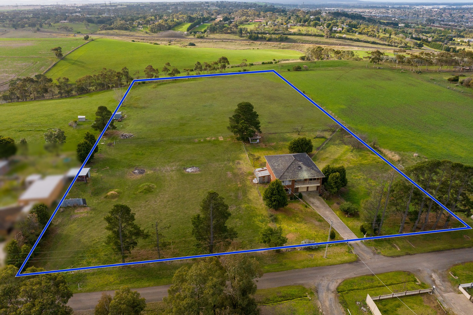 40 Avonlea Road, Bell Post Hill, VIC 3215, Bell Post Hill - Thumbnail 2