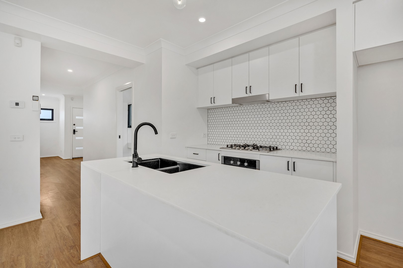40 Barkers Crescent, Mickleham, VIC 3064, Mickleham - Thumbnail 2