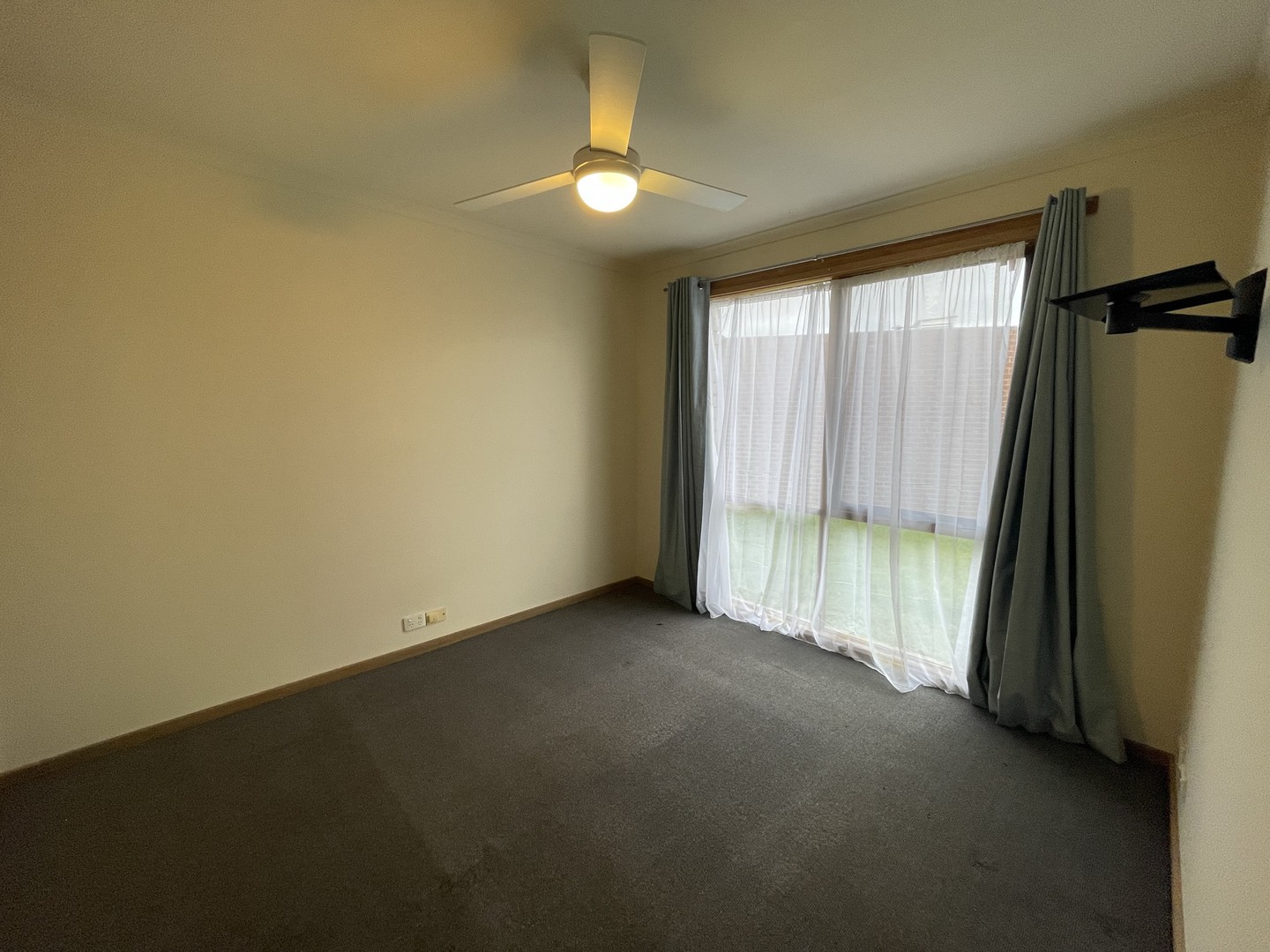 40 Batman AvenueSunbury, VIC 3429  - Leased, Sunbury - Thumbnail 5
