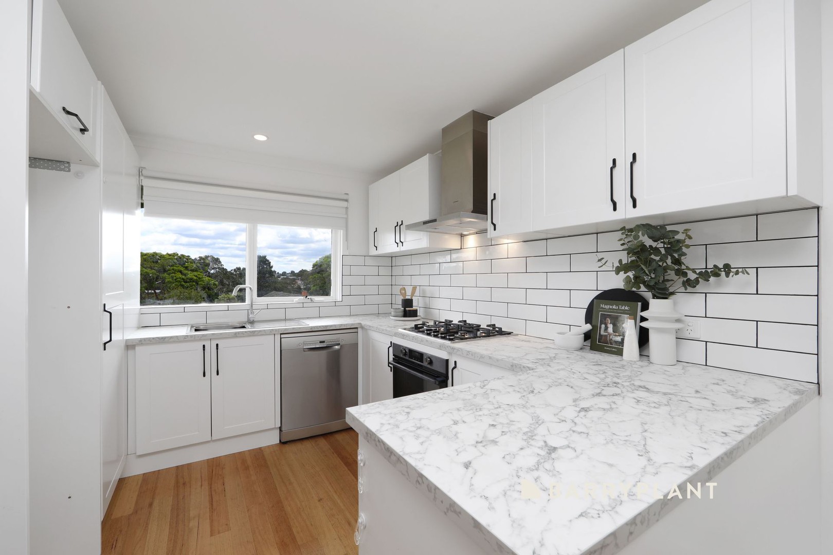 40 Blackwood Park Road, Ferntree Gully, VIC 3156 - Thumbnail 2 - 19/02/2025