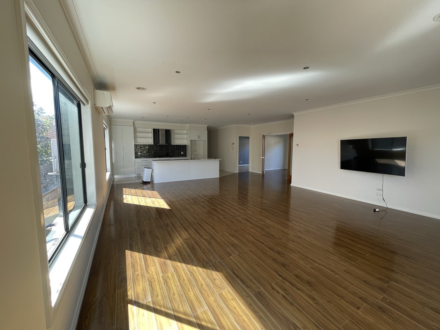 40 Buckland Hill Drive, Wallan East, VIC 3756, Wallan East - Thumbnail 4