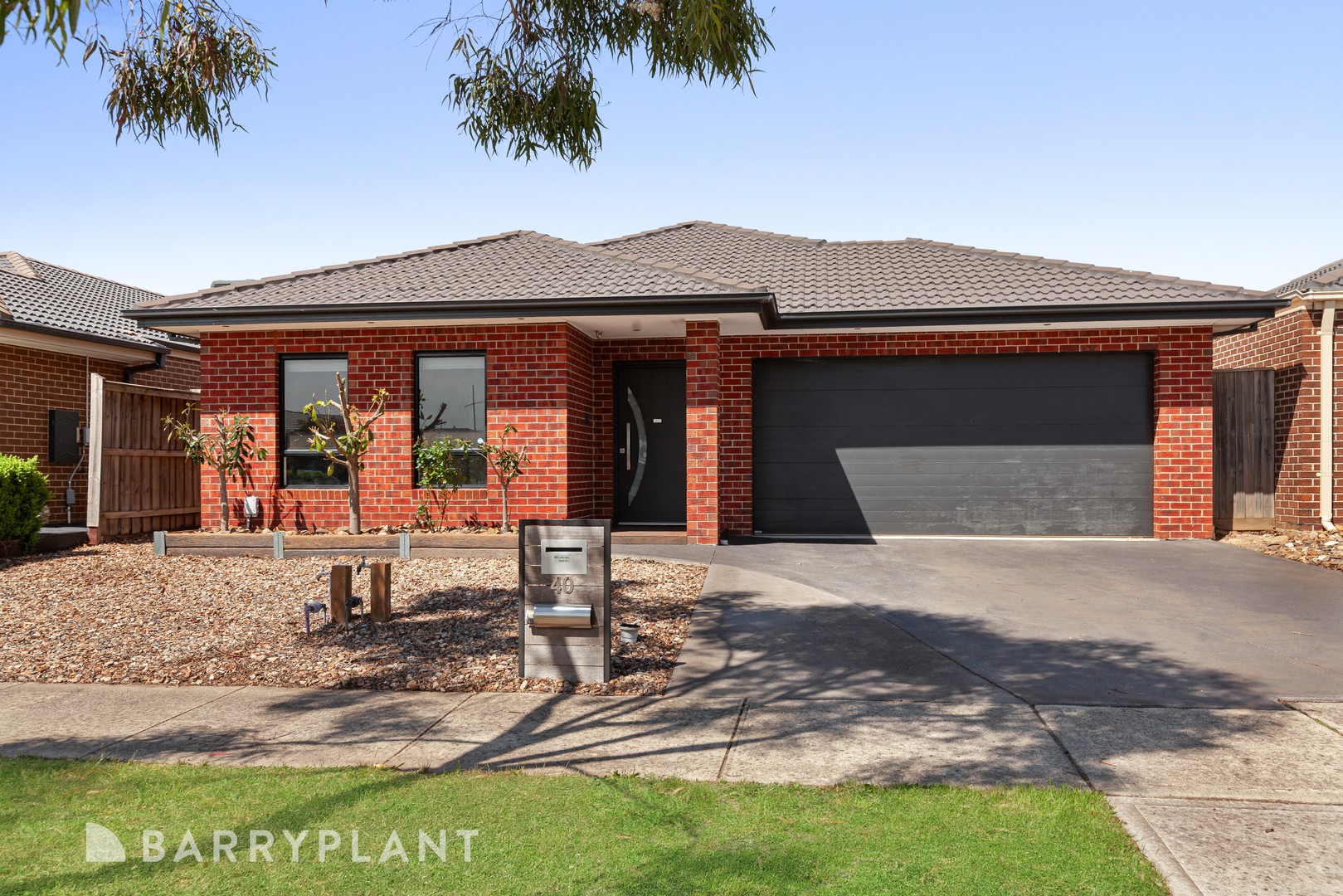 40 Buckland Hill Drive, Wallan, VIC 3756 - Thumbnail 2 - 27/10/2025