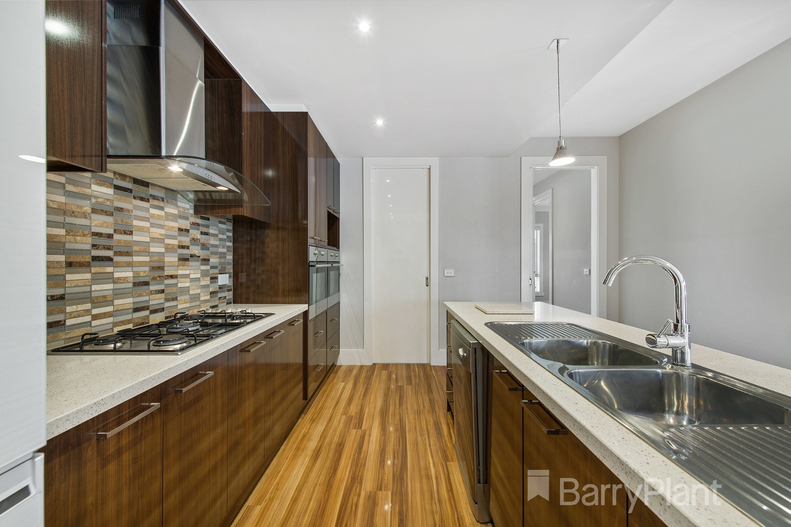 40 Chanticleer Avenue, Harkness, VIC 3337, Harkness - Thumbnail 5