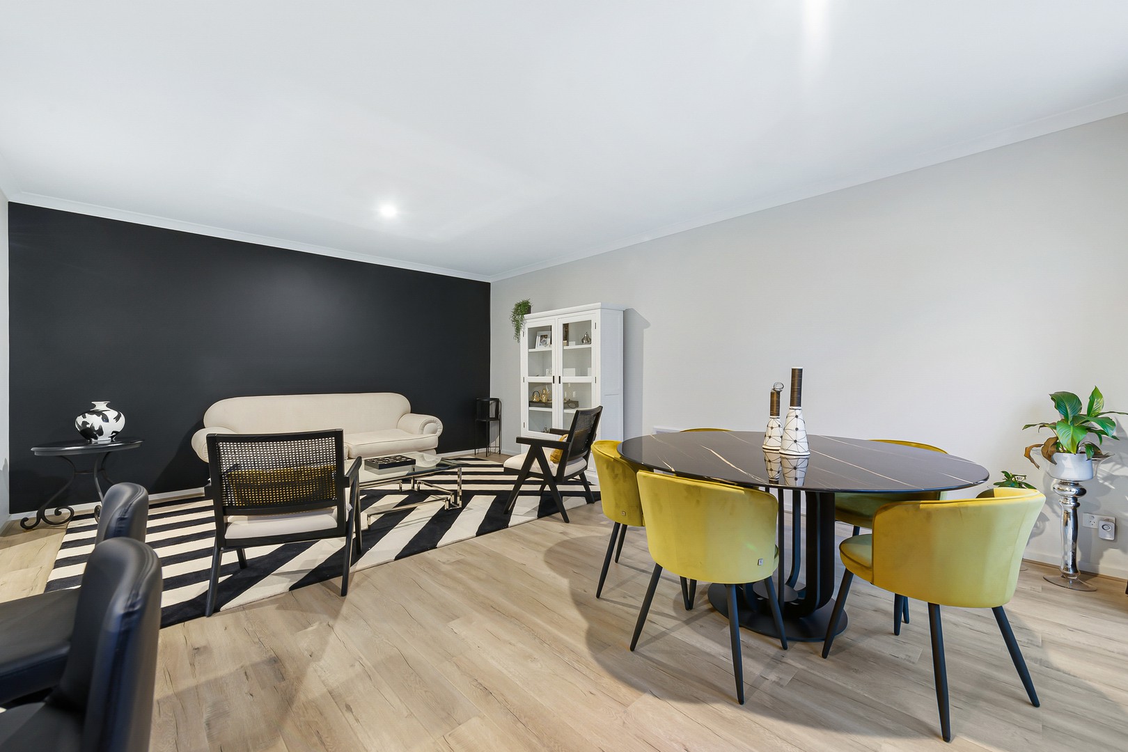 40 Chateau Promenade, Deanside, VIC 3336, Deanside - Thumbnail 2