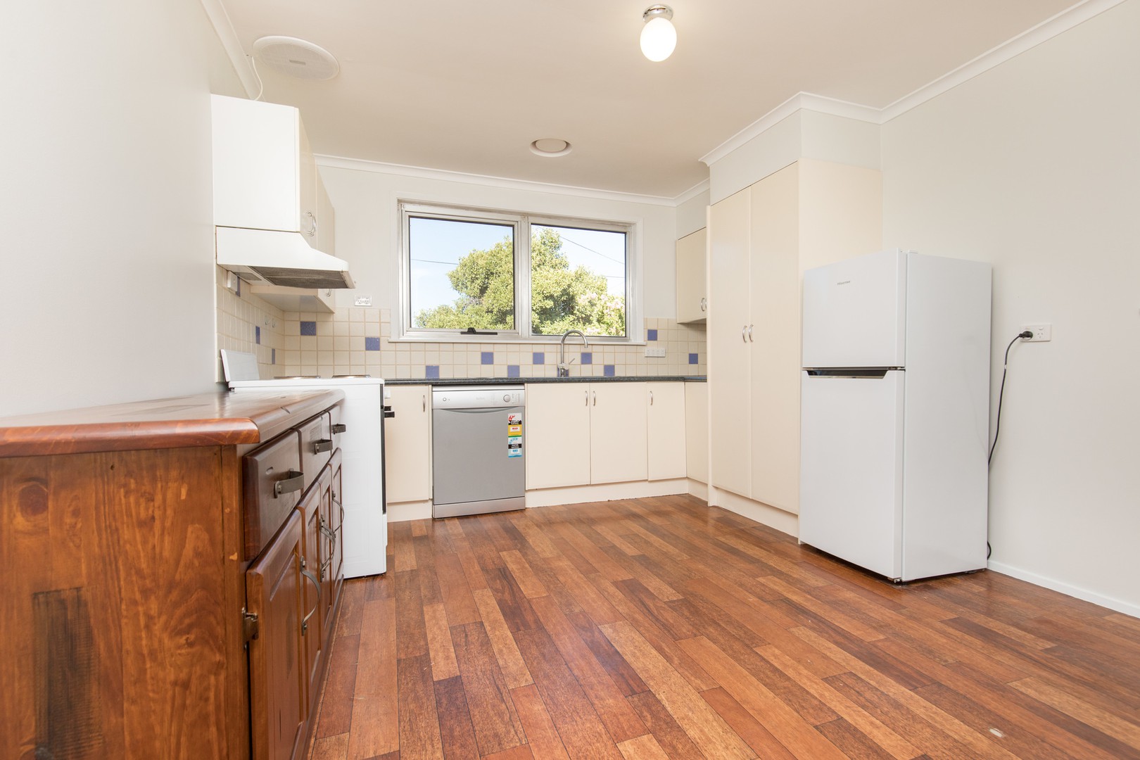 40 Christie Parade, Mildura, VIC 3500 - Thumbnail 2 - 22/12/2021