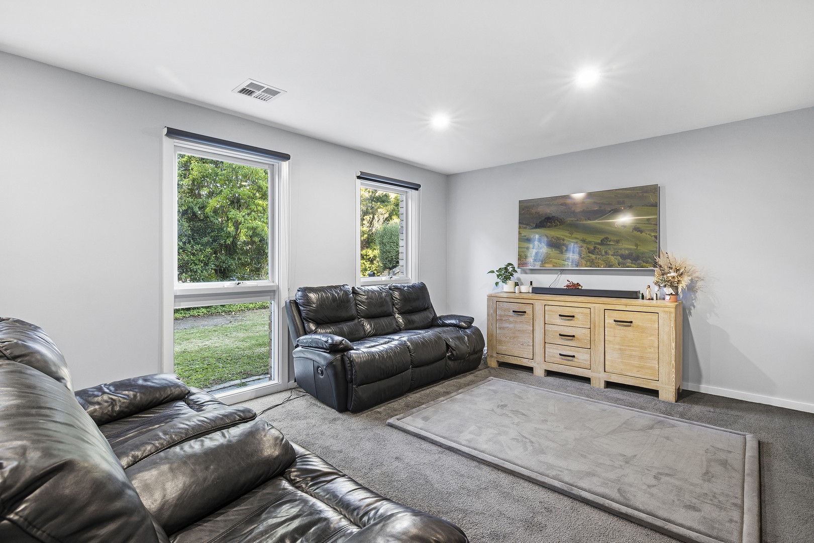 40 Clegg Road, Mount Evelyn, VIC 3796 - Thumbnail 2 - 06/06/2024