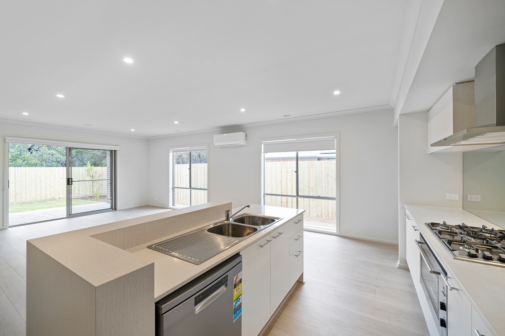 40 Countess Drive, St Leonards, VIC 3223, St Leonards - Thumbnail 2