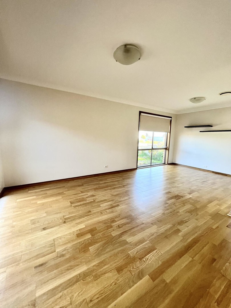 40 Dunkeld Street, Meadow Heights, VIC 3048, Meadow Heights - Thumbnail 2