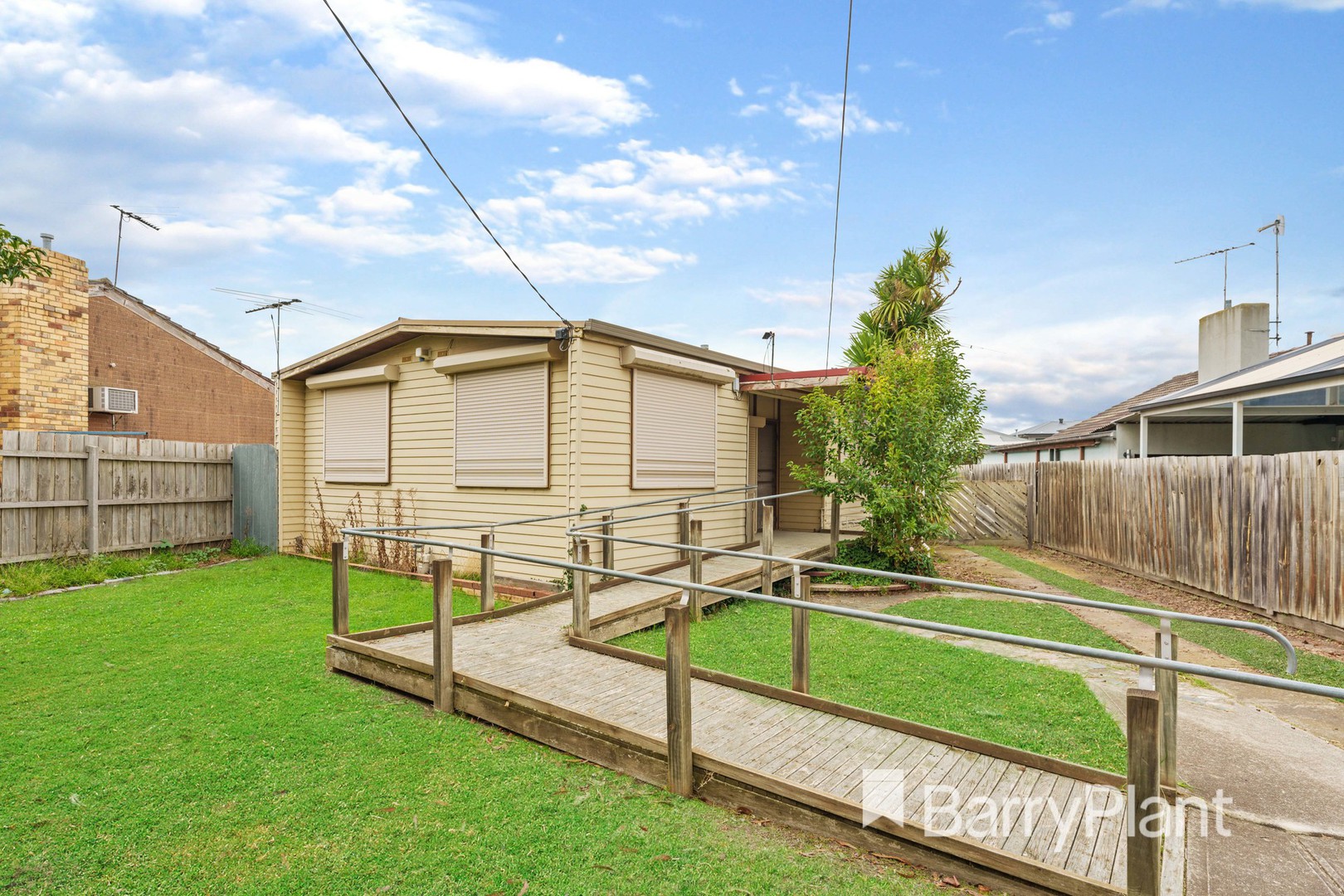 40 Errington Road, St Albans, VIC 3021, St Albans - Thumbnail 2