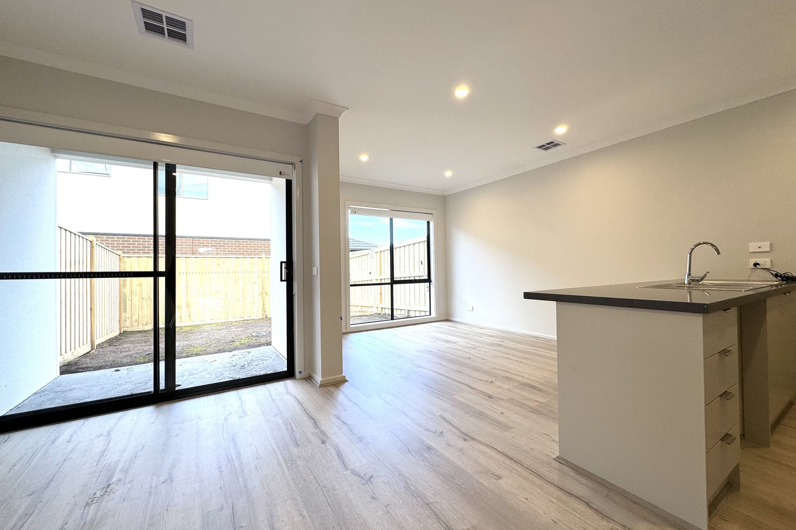 40 Everfair Crescent, Officer, VIC 3809, Officer - Thumbnail 5