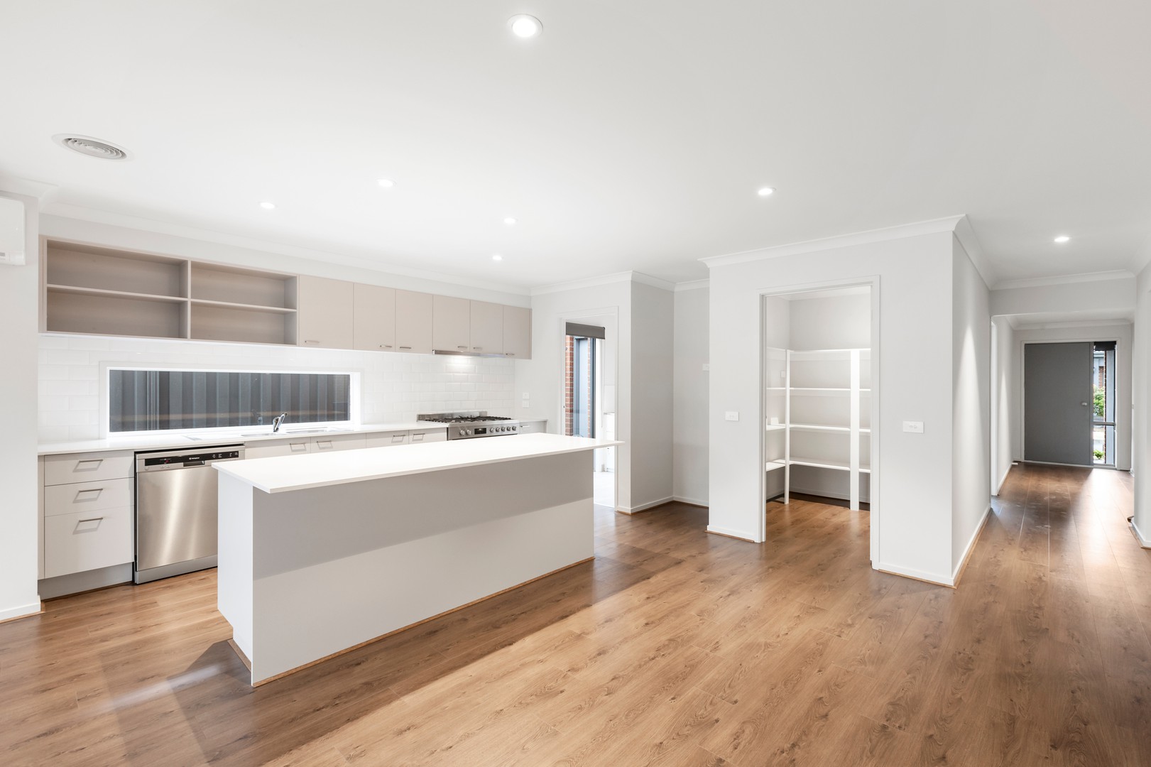 40 Freehold Street, Doreen, VIC 3754 - Thumbnail 1 - 15/11/2021