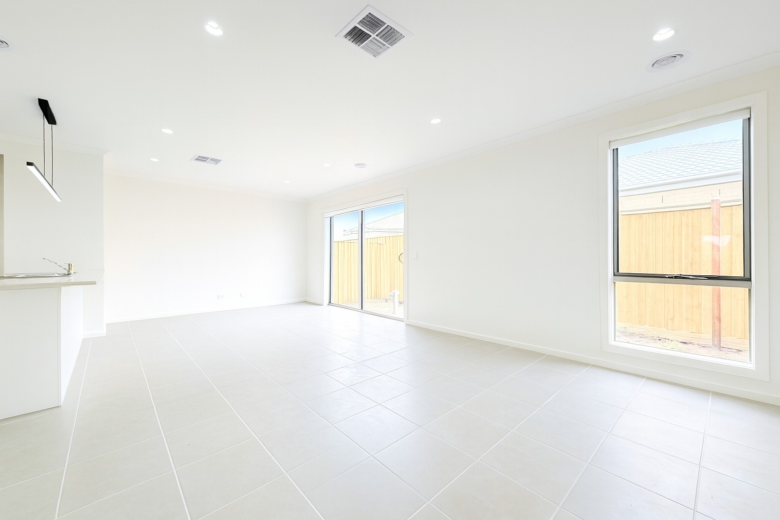 40 Furze Road, Officer, VIC 3809 - Thumbnail 2 - 20/11/2025