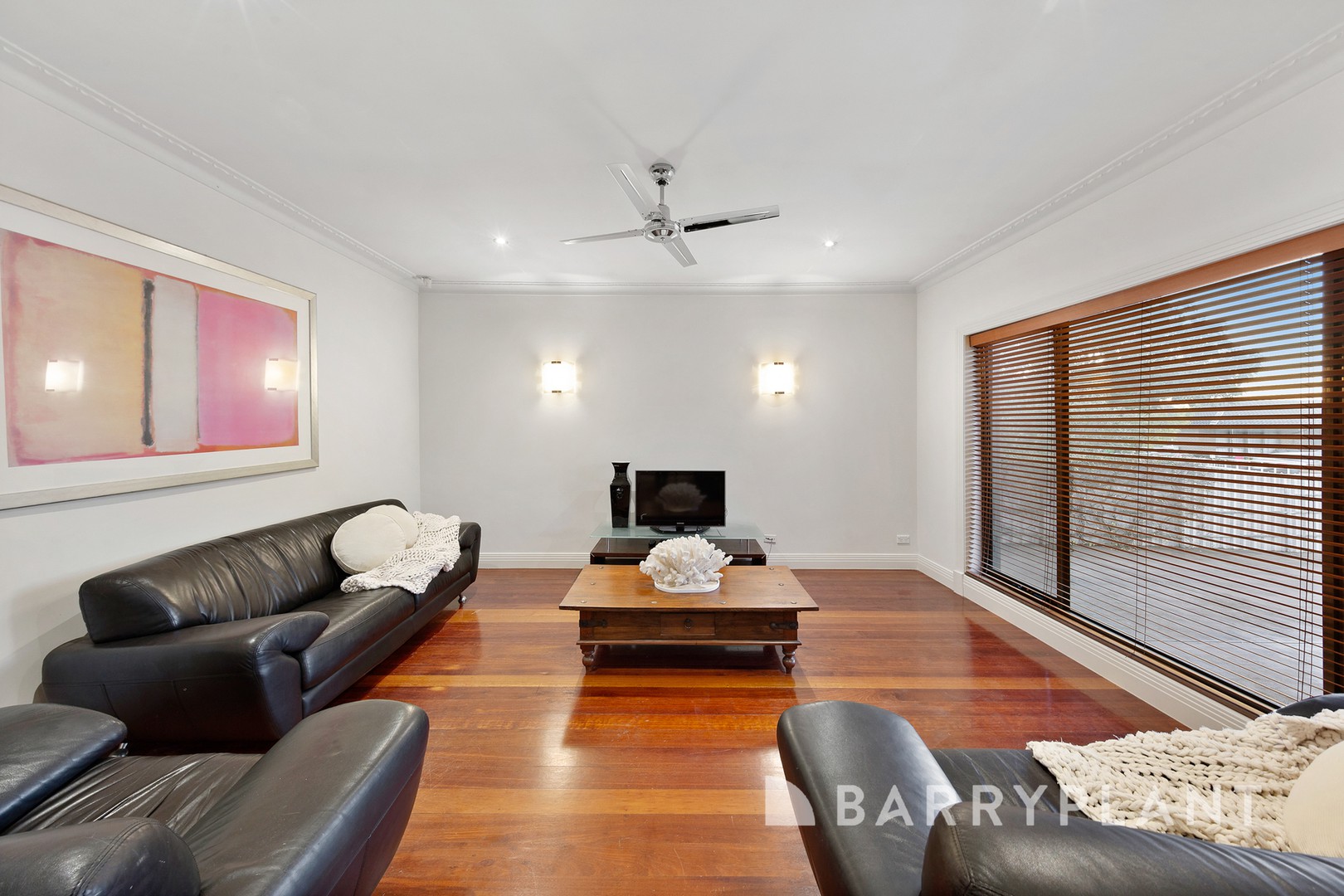40 Glyndon Avenue, St Albans, VIC 3021, St Albans - Thumbnail 2