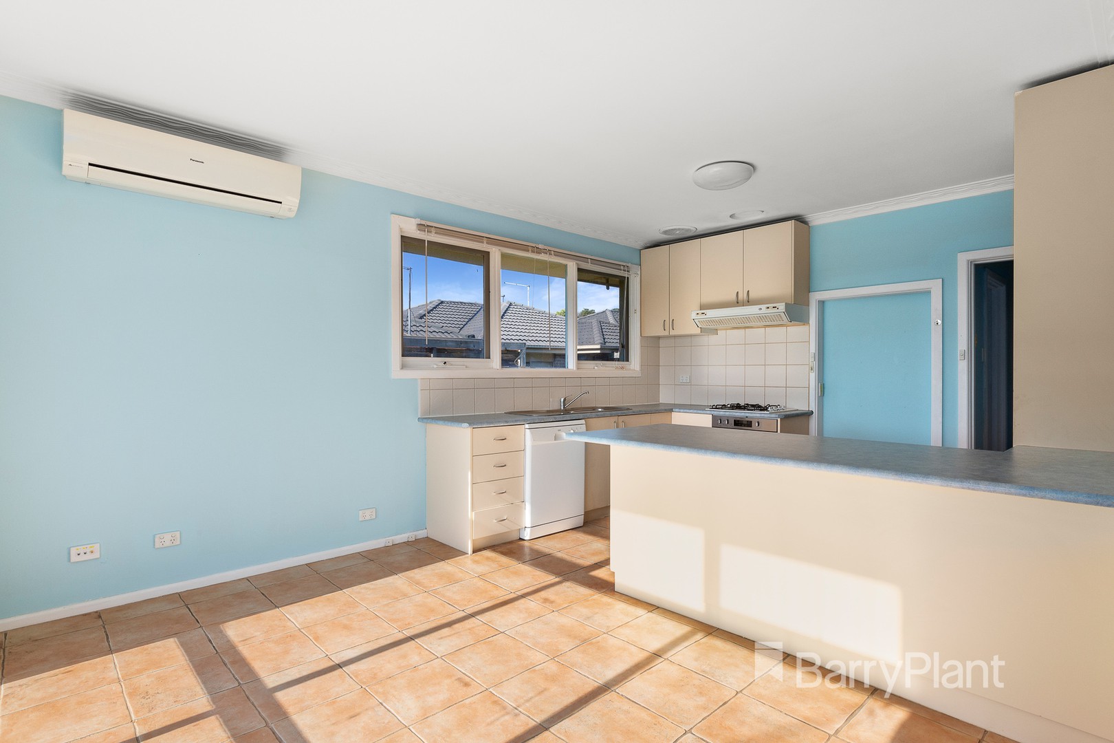 40 Heatherhill Road, Frankston, VIC 3199, Frankston - Thumbnail 5