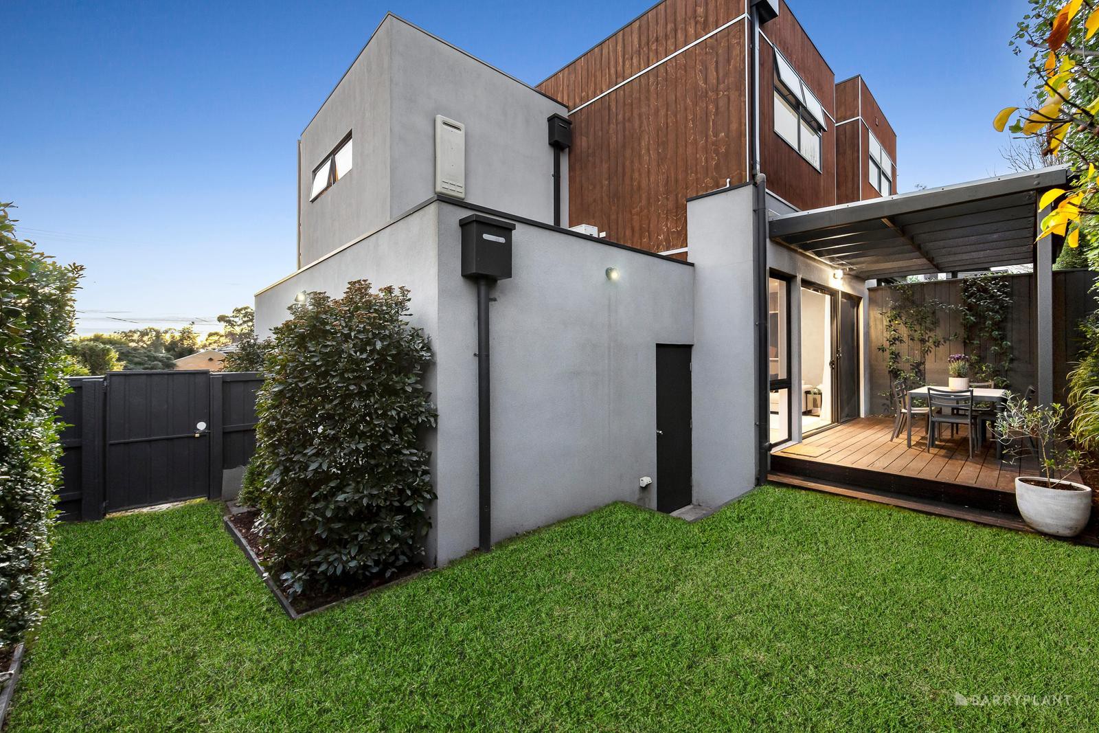 40 Hotham Street, Templestowe Lower, VIC 3107 - Thumbnail 2 - 08/07/2025