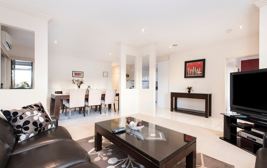40 Jindabyne  Avenue, Taylors Hill, VIC 3037, Taylors Hill - Thumbnail 2