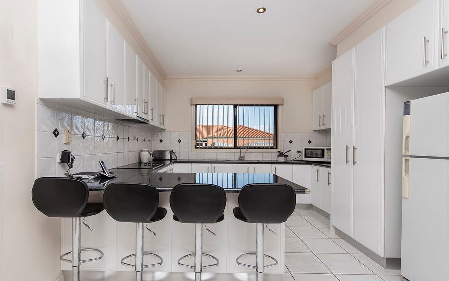 40 Jindabyne  Avenue, Taylors Hill, VIC 3037, Taylors Hill - Thumbnail 4