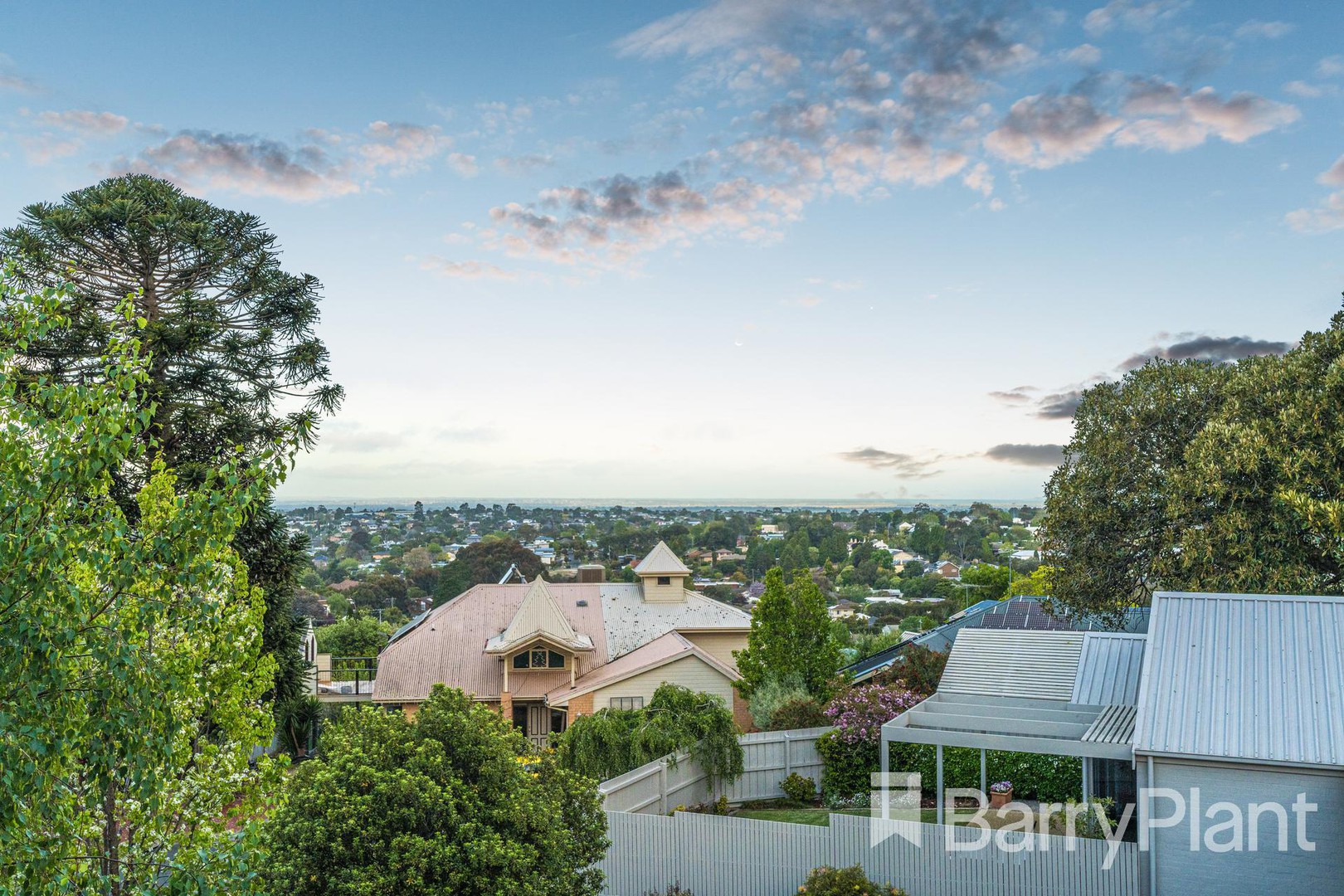 40 Knollbrook CloseHighton, VIC 3216, Highton - Thumbnail 2