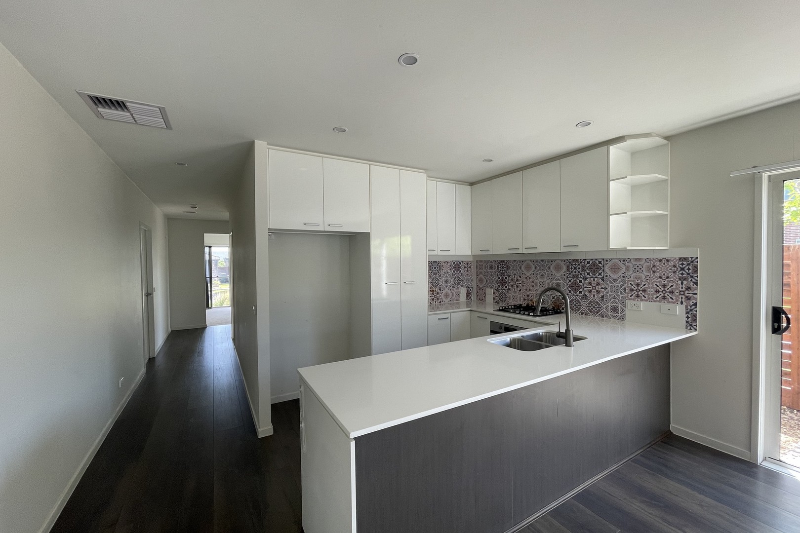 40 Lavinia Street, Greenvale, VIC 3059, Greenvale - Thumbnail 4