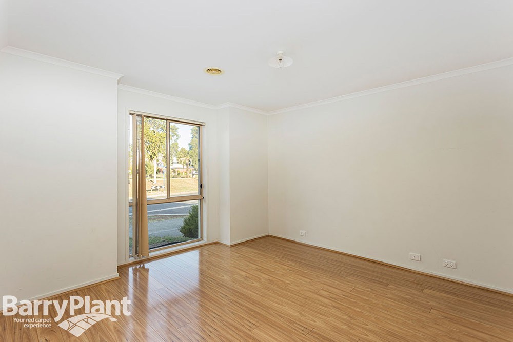 40 Lennon Boulevard, Point Cook, VIC 3030, Point Cook - Thumbnail 7