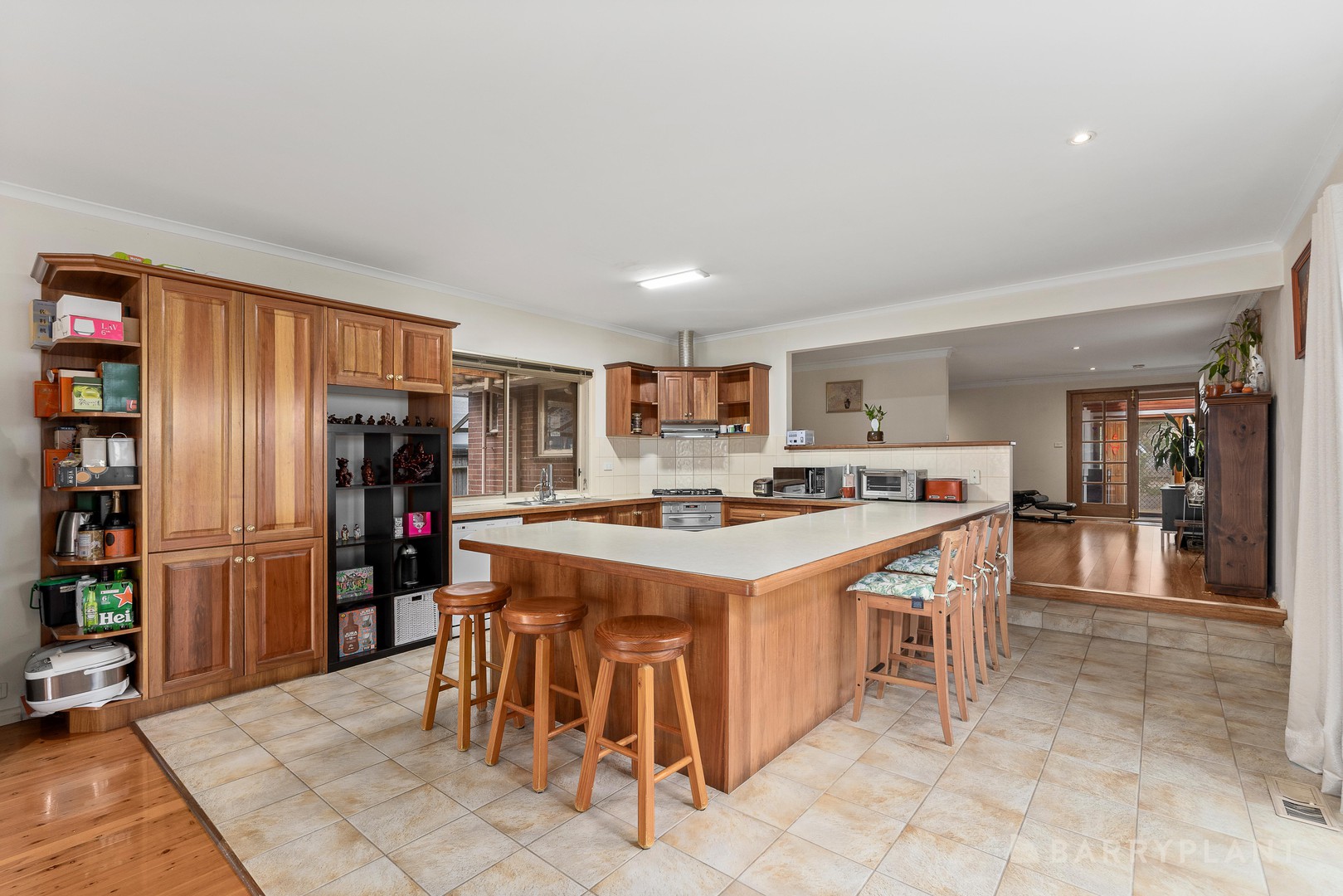 40 Lincoln Road, Croydon, VIC 3136 - Thumbnail 2 - 15/10/2026