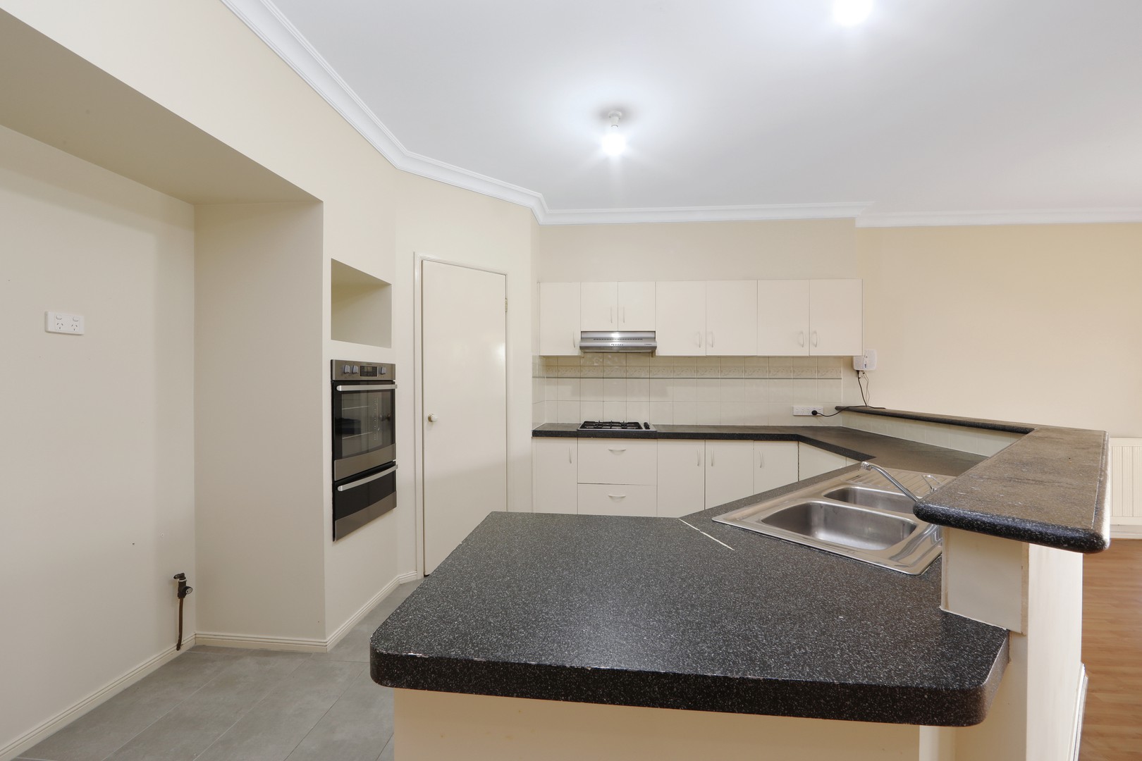40 Ling Drive, Rowville, VIC 3178, Rowville - Thumbnail 2