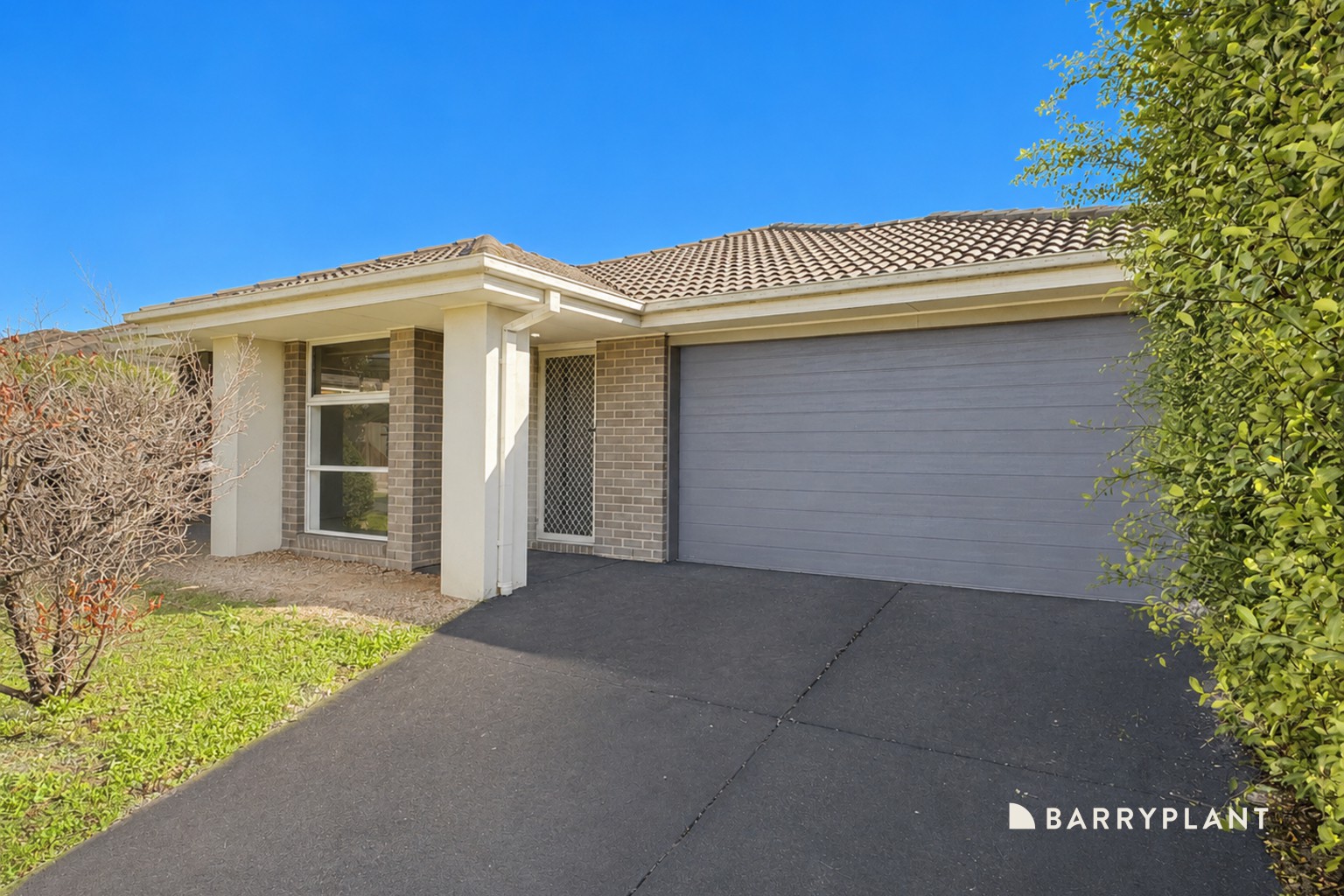 40 Lotus Street, Pakenham, VIC 3810 - Thumbnail 1 - 18/05/2026