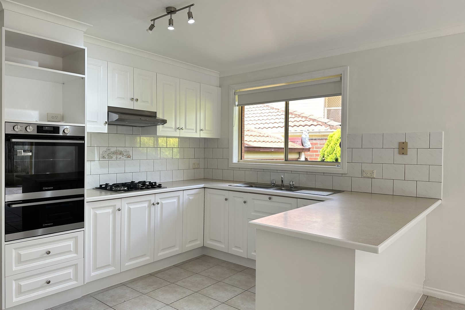 40 Mc Cabe Drive, Epping, VIC 3076, Epping - Thumbnail 4