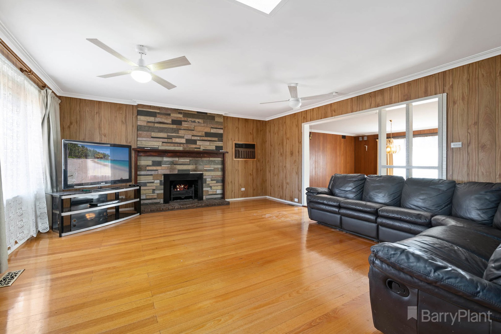 40 Meadow Wood Walk, Narre Warren, VIC 3805, Narre Warren - Thumbnail 6
