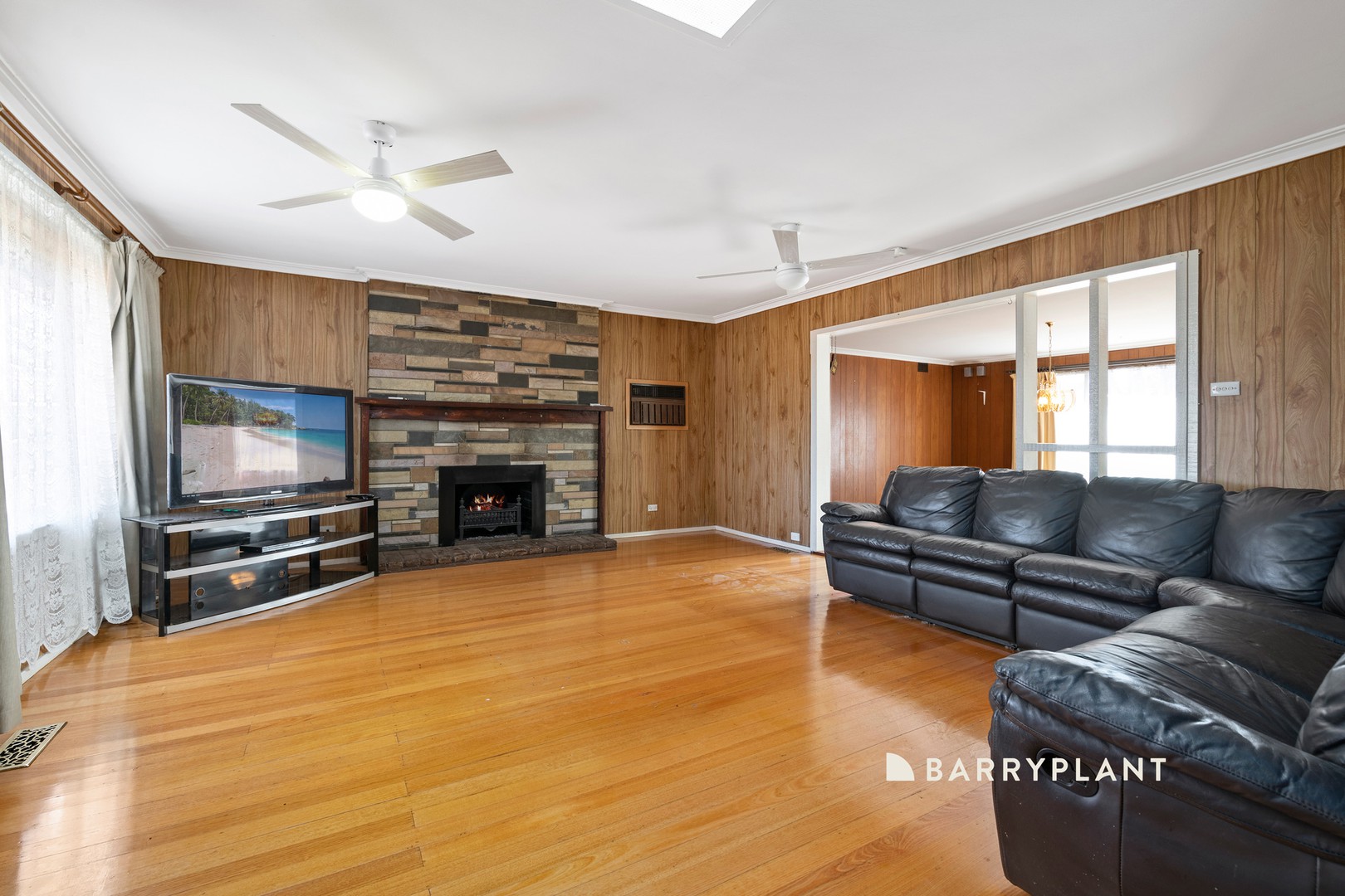 40 Meadow Wood Walk, Narre Warren, VIC 3805, Narre Warren - Thumbnail 5