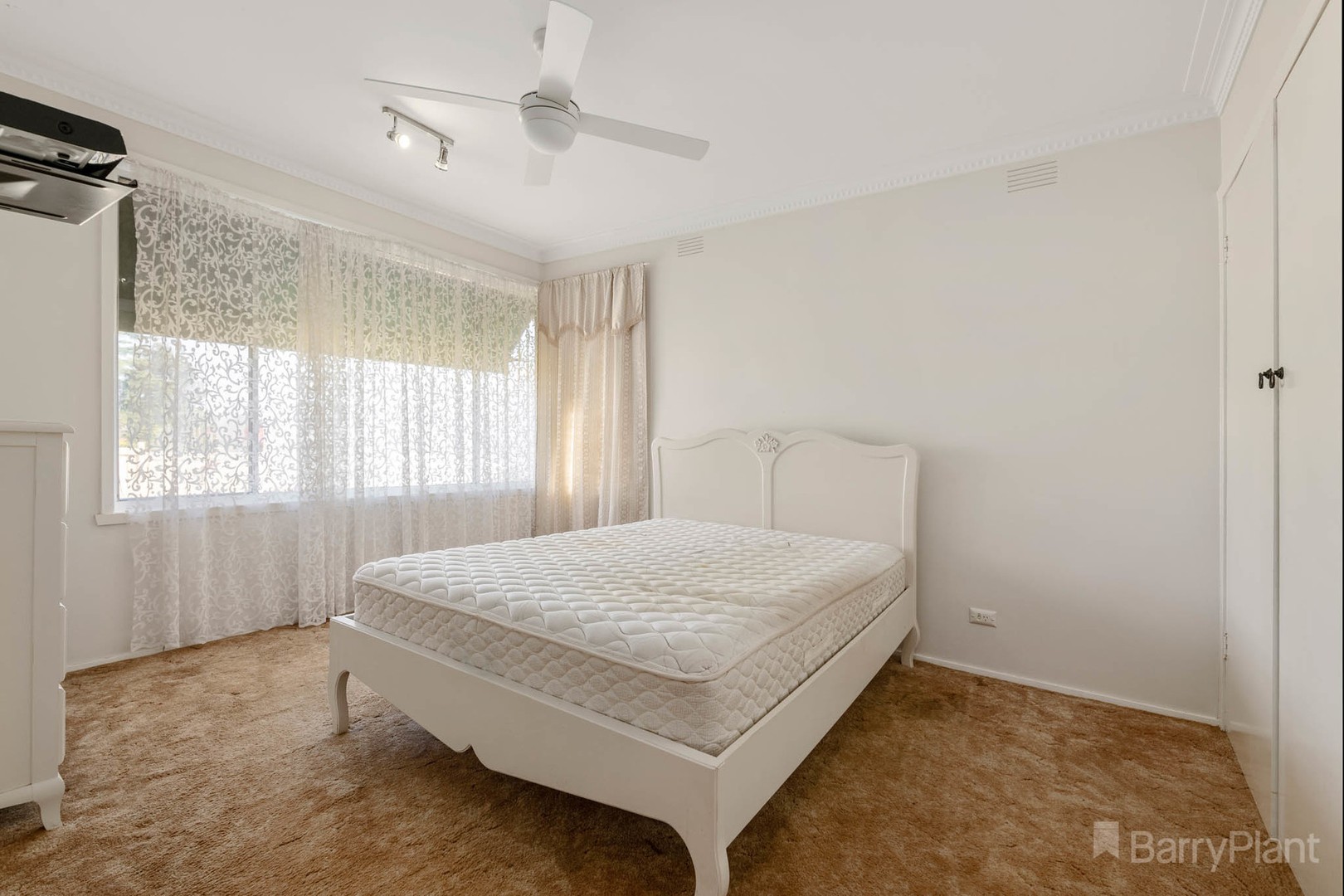 40 Meadow Wood Walk, Narre Warren, VIC 3805, Narre Warren - Thumbnail 8