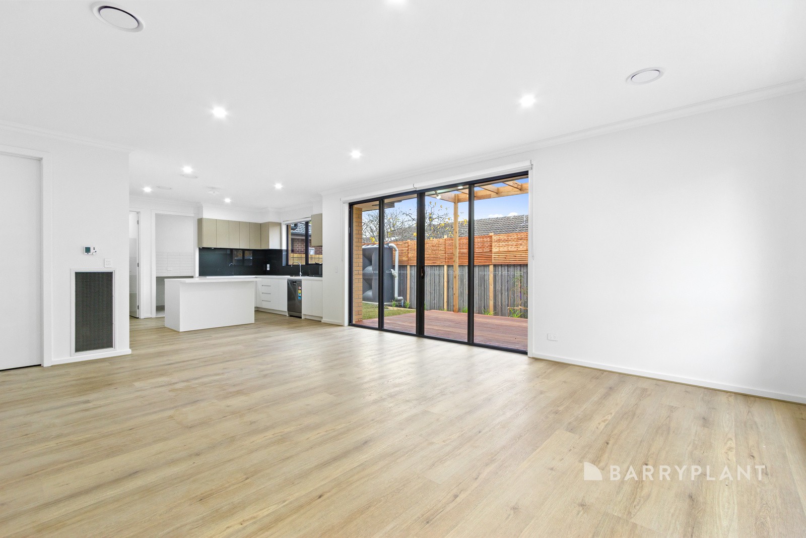 40 Milpera Crescent, Wantirna, VIC 3152 - Thumbnail 1 - 03/06/2025