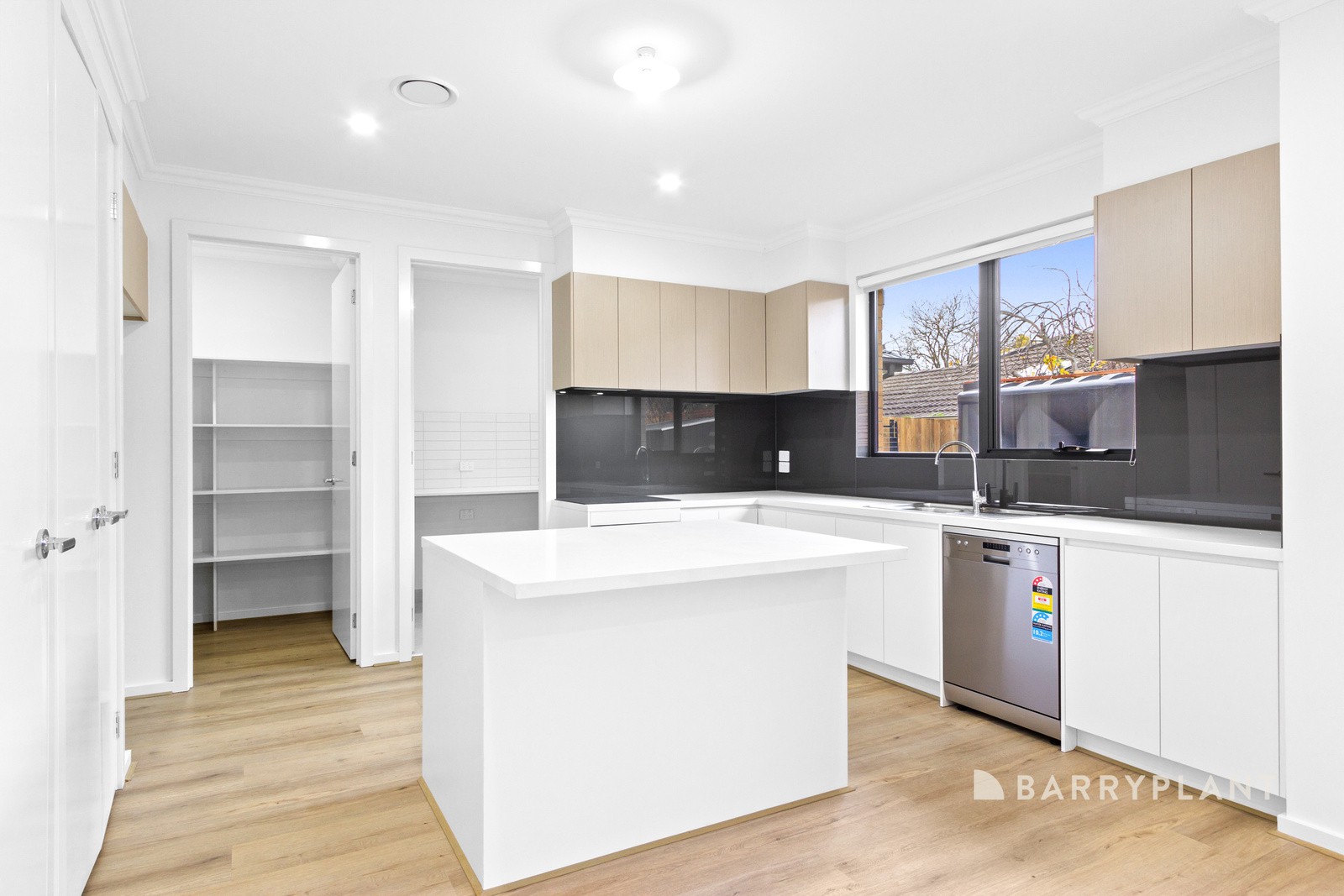 40 Milpera Crescent, Wantirna, VIC 3152, Wantirna - Thumbnail 4